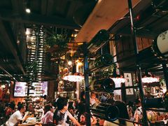 -胡桃里乐队酒馆(鎏嘉码头店)