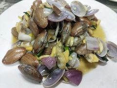 -四川小胡子海鲜(丁村万人海鲜广场店)