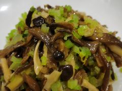 香油脆竹笋鹿茸菇-和记小菜(东方店)