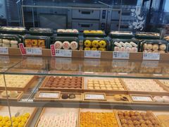 面包甜点陈列柜-泸溪河桃酥(江宁太阳城店)