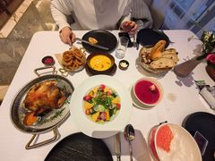 -马克西姆俄罗斯餐厅(通亚街店)