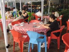 -顶峰夜宴·龙虾烧烤大排档(九江学院店)