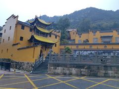 -九华山聚龙大酒店