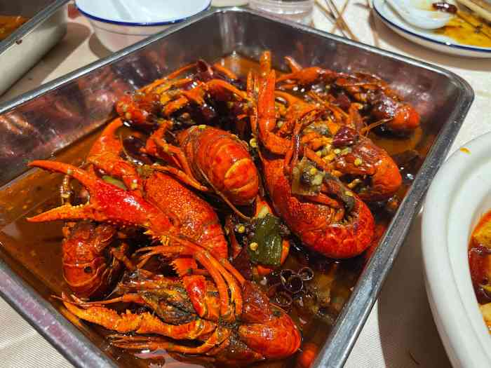 胡大饭馆-"真心很棒,去要等位,我们一家算孩子五口,."-大众点评移动版