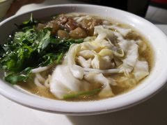 -花溪王记牛肉粉(四季花溪商场店)