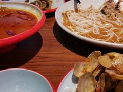 -老闵田螺馆·南昌市井菜·特色小吃(总店)