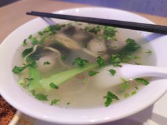 生汆丸子汤-关中闫记粉蒸肉(和平路店)
