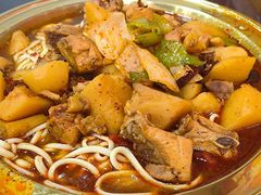 -牛一嘴·兰州牛肉面·大盘鸡(财富中心店)