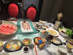 -泓炙颐凤鲜海鲜火锅料理(桐乡店)