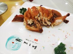 -甘井子区冠豪主题婚礼酒店宴会厅(机场店)