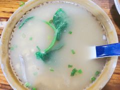 拐肉豆汤-朱大嘴肥肠血旺(福字街店)