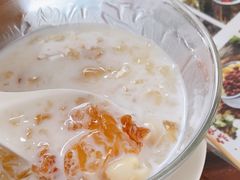 -周大娘牛乳(旧寨古村总店)
