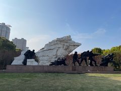 -上海市龙华烈士陵园
