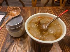 吉祥六宝煮冰粉-红料理|串串有瘾·烧烤(吴中路店)