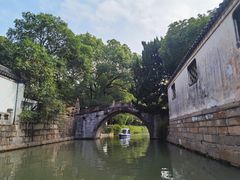 -汇龙潭