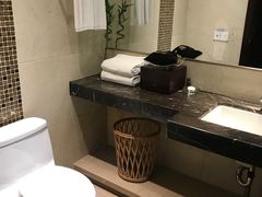 -绍兴鉴湖君澜大酒店