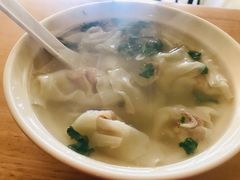 馄饨-宝光熏肉鞋底火烧(新街口店)