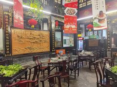 -蔼若春.传承三十年云南菜(金碧公园店)