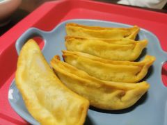 -老新隆牛肉锅贴(新街口店)