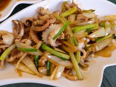 -覃记海鲜美食餐厅