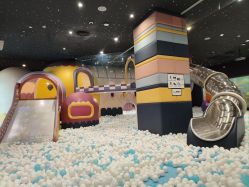 -MELAND CLUB亲子乐园·派对·餐厅(北京芳圆里ID MALL店)