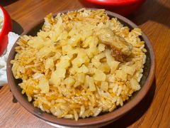 -老闵田螺馆·南昌市井菜·特色小吃(总店)