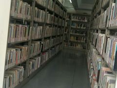 -上海市静安区图书馆(新闸路馆)