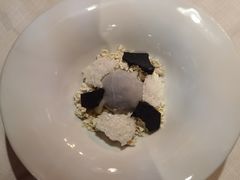黑芝麻冰淇淋-三嚥阁 La Villa Restaurant