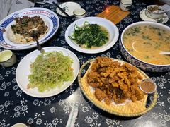 -旺角小渔村·海肠捞饭开创者(环山路店)