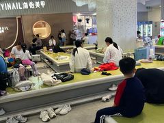-冰纷万象滑冰场(深圳万象城店)