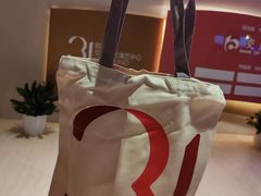 -交通银行前滩31演艺中心