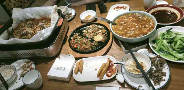 老榕树餐厅(街心花园店)