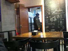 大堂-隆氏兔头(七道堰店)