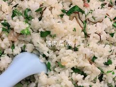 -侬佳蒸菜馆(听潮店)