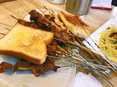 -胖太太四川麻辣排骨串(镇江路分店)