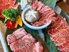 -炼火烤肉店