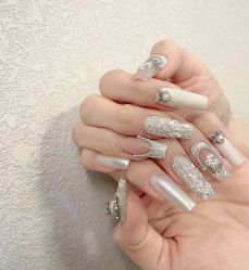 -LILY NAILS美甲美睫