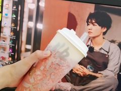 草莓桃子酪酪-LELECHA乐乐茶(新街口大洋店)