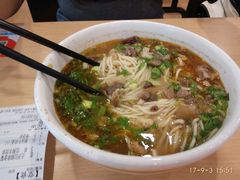 -西部马华清真兰州牛肉面·烧烤夜市(关东店)