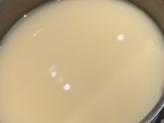 -红鼎豆捞·非遗鲍皇汤火锅(宝丰路店)