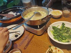 -湘力力小院·鱼汤泡饭(枫林路店)