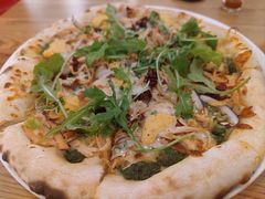 -城市大道红炉披萨烘焙坊