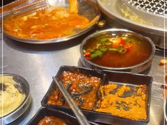 -哈哈碳都·牛肋条无限自助烤肉(台江万达店)