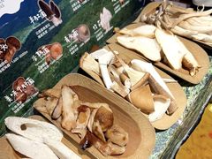 当季野生菌四拼-芸山季·云南山珍菌火锅(人民广场来福士店)