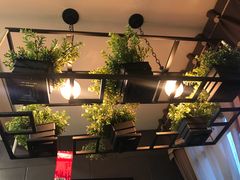 -愉肴麻辣香锅(中山路店)
