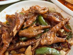 -丹水桥地锅鱼·翘嘴鲌·地方特色全鱼宴(丹江口大坝店)
