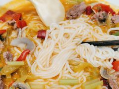 -粉小主·贵州酸汤牛肉粉(南京仙林金鹰店)