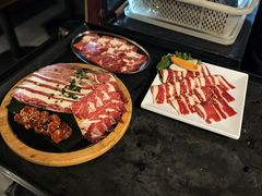 -山居屋炭火烧肉(厚街万达店)