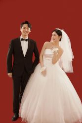 -雨墨婚纱摄影工作室