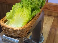-汉城烤肉·黑金冠(华山路店)